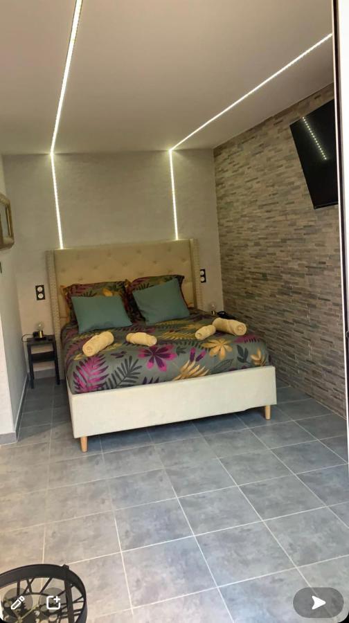 Belle Appartement Studieux Centre Ville Avignone Esterno foto